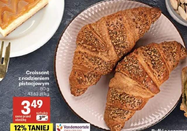 Croissant z nadzieniem pistacjowym